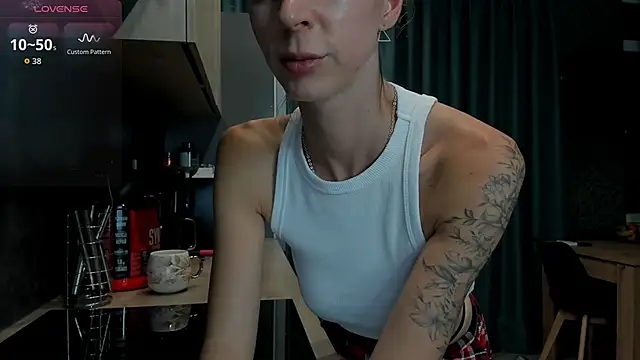 XValkyrieX online show from October 5, 4:56 pm