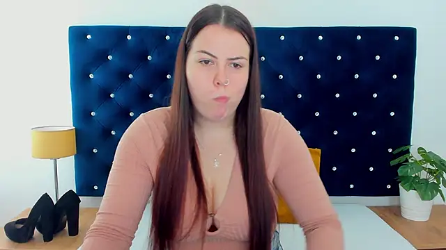 EvaLick online show from November 6, 7:03 am