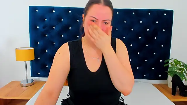 EvaLick online show from February 19, 7:30 am