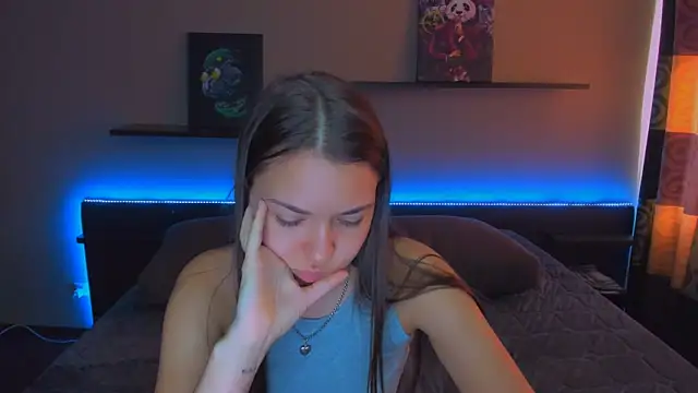 AlexaBarkley online show from October 9, 3:54 am