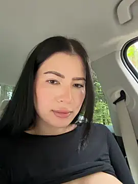 clairewntr online show from May 4, 3:49 pm
