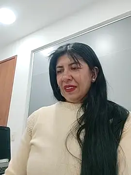 aisha latina online show from September 17, 2:59 pm