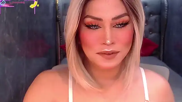 FUCKDOLL Giamoore online show from September 22, 6:39 pm