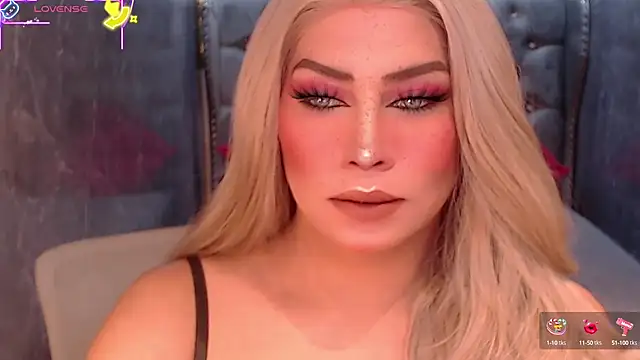 FUCKDOLL Giamoore online show from September 23, 7:23 pm