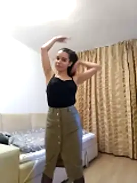 baby sweet girl  online show from October 1, 8:47 pm