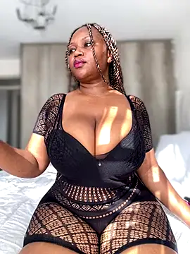 Hyra Ari online show from October 1, 1:05 pm