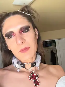 spoilbadkittynow online show from March 6, 7:53 pm