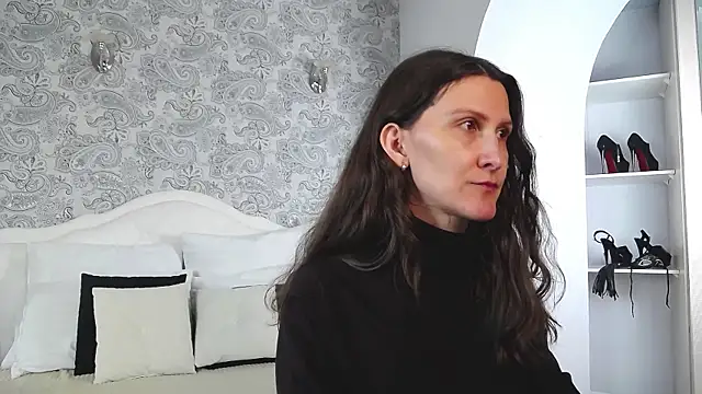 Mistress Pamela online show from November 28, 12:30 pm