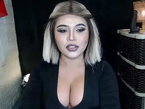 SexylongcockKIAts online show from February 12, 1:07 am