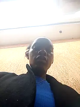 Petite li online show from February 1, 8:02 am