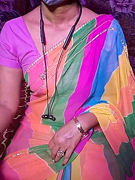 XBHUUME online show from February 9, 4:53 pm