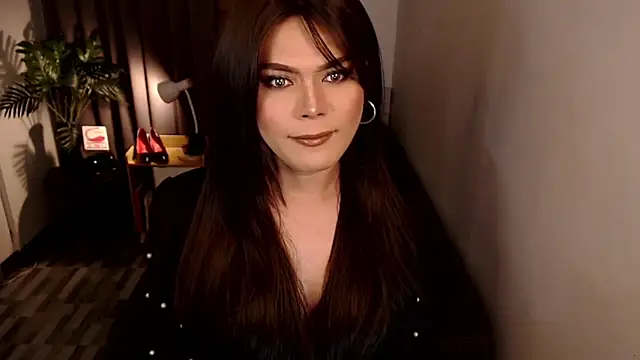 SweetieZeveey  online show from September 27, 8:16 pm