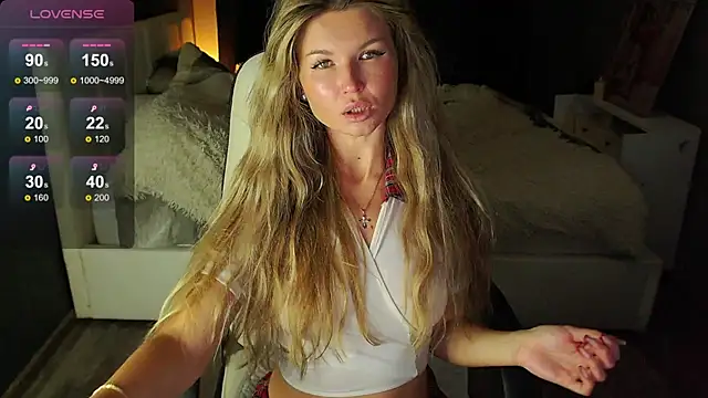 AngelMiaM online show from November 22, 9:28 pm