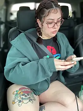 Pumpkin bunny online show from March 20, 12:15 am