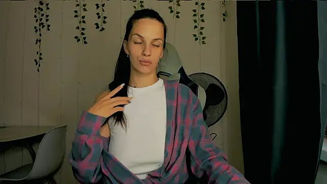 KarlaSim online show from September 25, 10:25 am