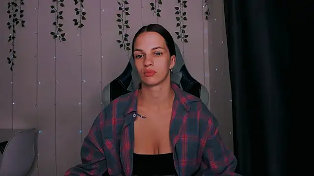 KarlaSim online show from September 9, 5:51 am