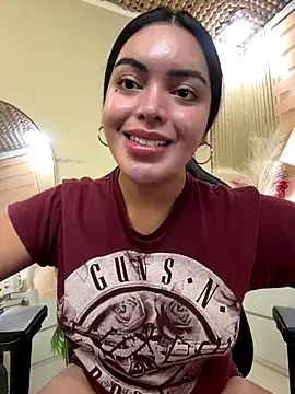 TS-SimplyTheBest online show from November 27, 8:06 am