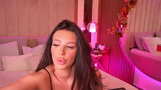 kaya b online show from October 13, 7:38 pm