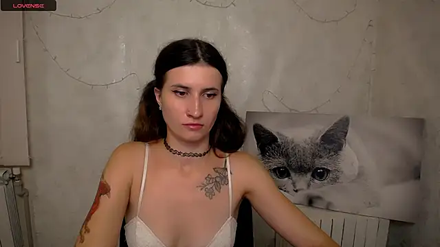 MaryEm976 online show from August 7, 9:49 am