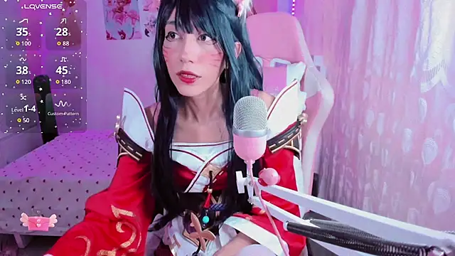 mia kawaii05 online show from July 20, 8:42 pm