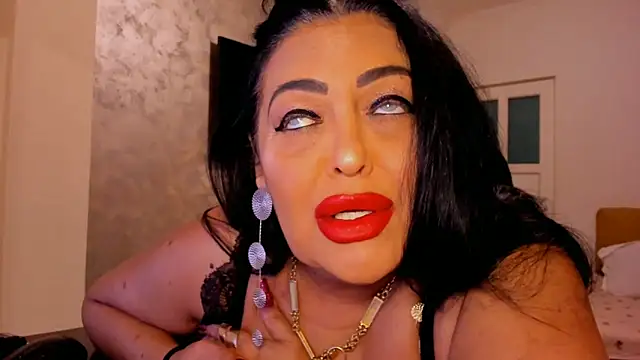 Brendaxx1 online show from October 3, 9:20 pm