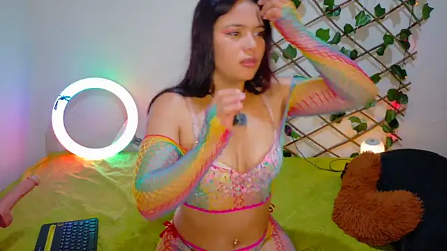 -Camila  online show from March 7, 4:25 pm