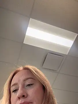 cinnatitties online show from September 24, 8:52 pm