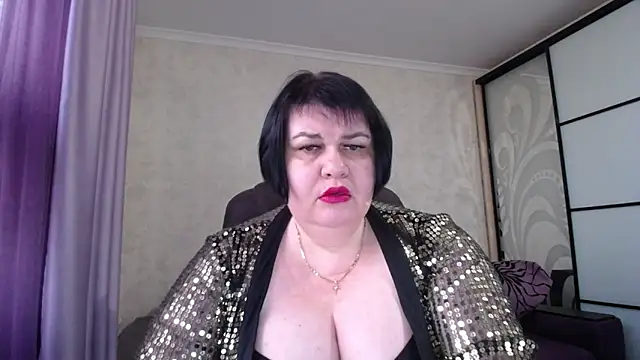 JuicyLady Di online show from December 20, 9:57 am