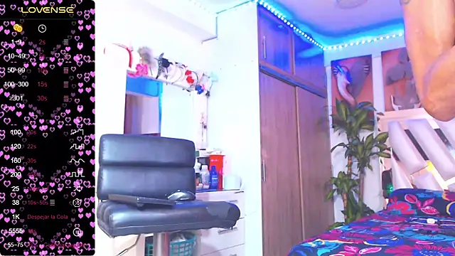 Hotgiirl 1 online show from March 21, 10:15 pm