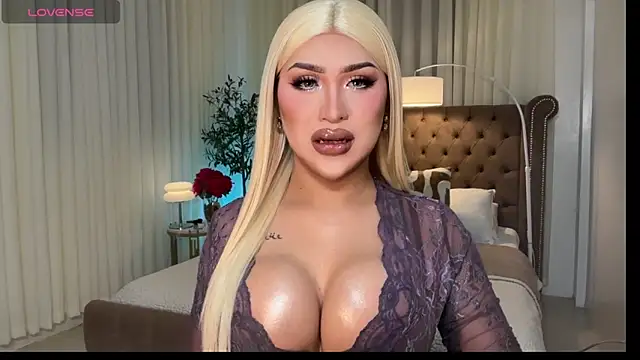 Your Majesty Tyra online show from March 16, 5:32 am