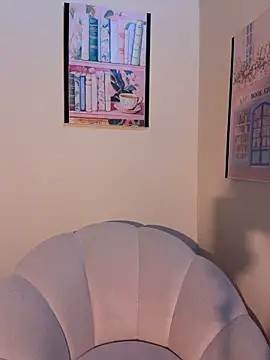 loolla 23 online show from April 26, 3:15 am