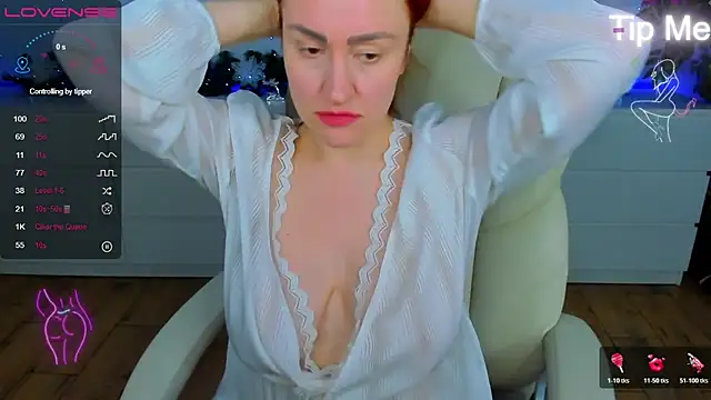 Kamilla Hot online show from December 19, 6:55 pm