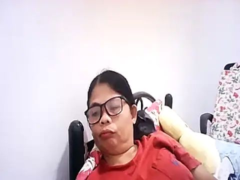 pinay milfxx online show from November 5, 11:10 pm