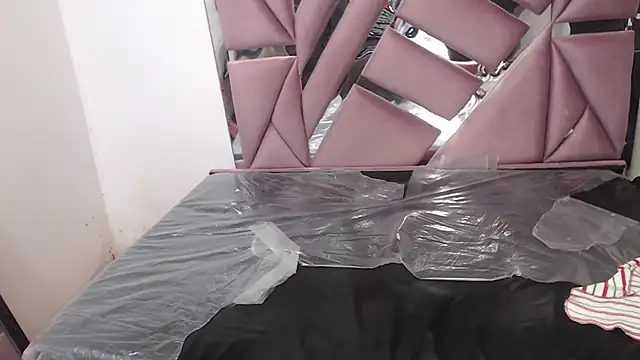 morenahott1 online show from September 15, 11:40 am