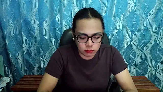 Your PrettyGirlxxx online show from September 26, 12:52 am