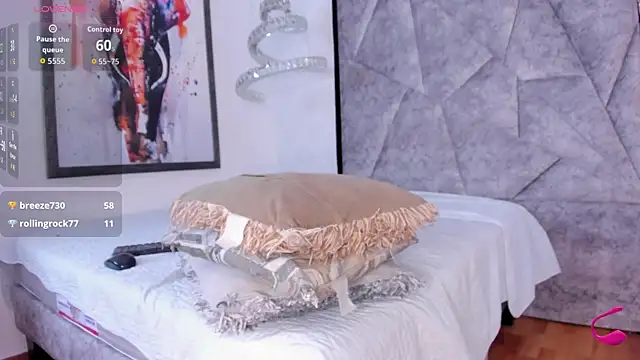 AmandaNordby  online show from October 4, 3:56 am