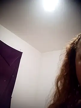 CASADASIGILO2 online show from June 20, 2:04 am