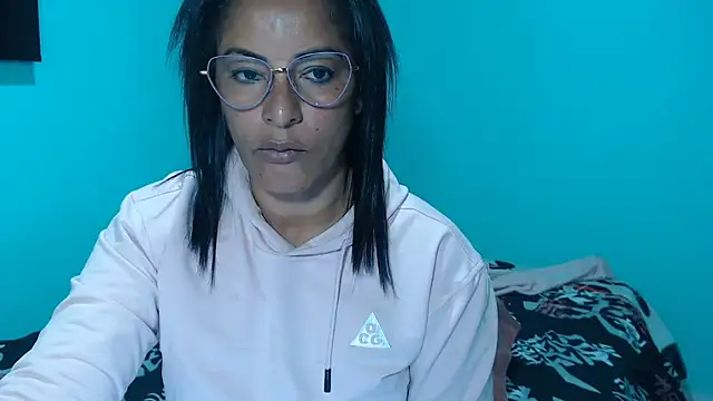 kateleyagrey online show from January 17, 10:50 pm