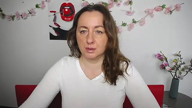 Abby Taylorr online show from November 6, 7:25 am