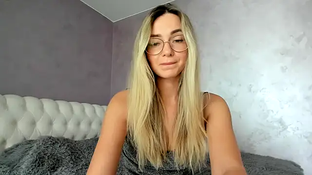  DarkRose  online show from October 11, 12:19 pm