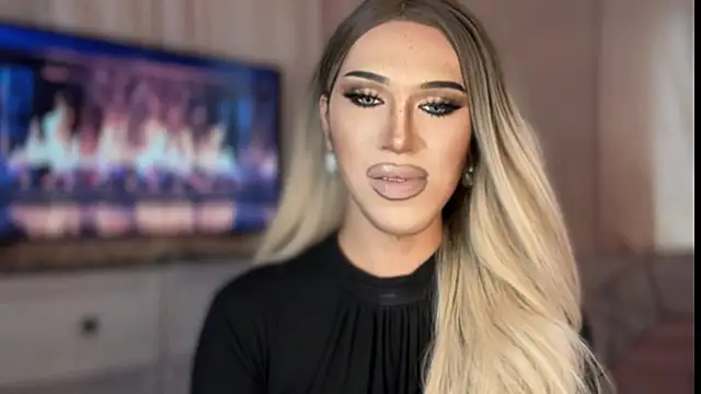 Ts glamxxxx online show from April 7, 4:58 am