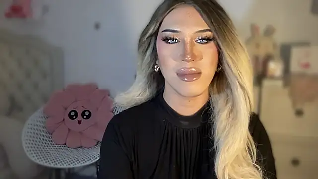 Ts glamxxxx online show from October 4, 5:57 am