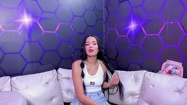 miacam-hot online show from September 12, 11:12 pm