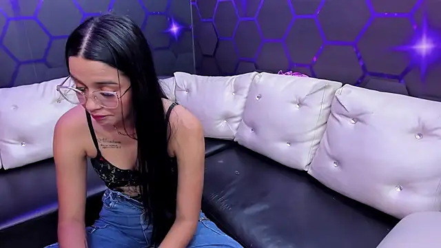 miacam-hot online show from September 17, 11:19 am