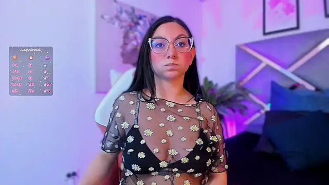 lucy neil online show from October 16, 2:47 am