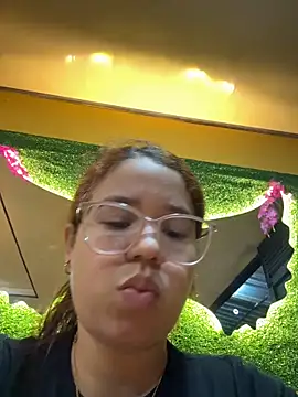 Lucyklein2022 online show from October 26, 12:50 am