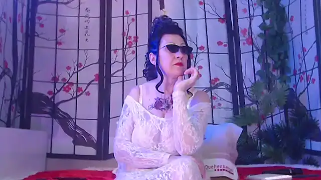 NightOrhideya online show from April 18, 10:07 am