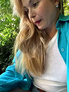 Lady  Maria online show from September 23, 12:58 pm