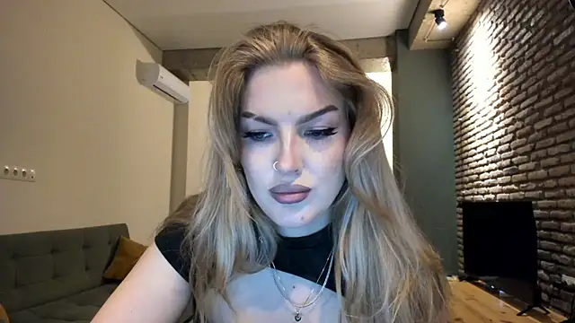 fifteenpoem online show from June 3, 2:23 am
