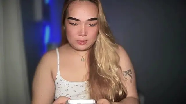 MistressOf Americaxxx online show from September 18, 1:04 am